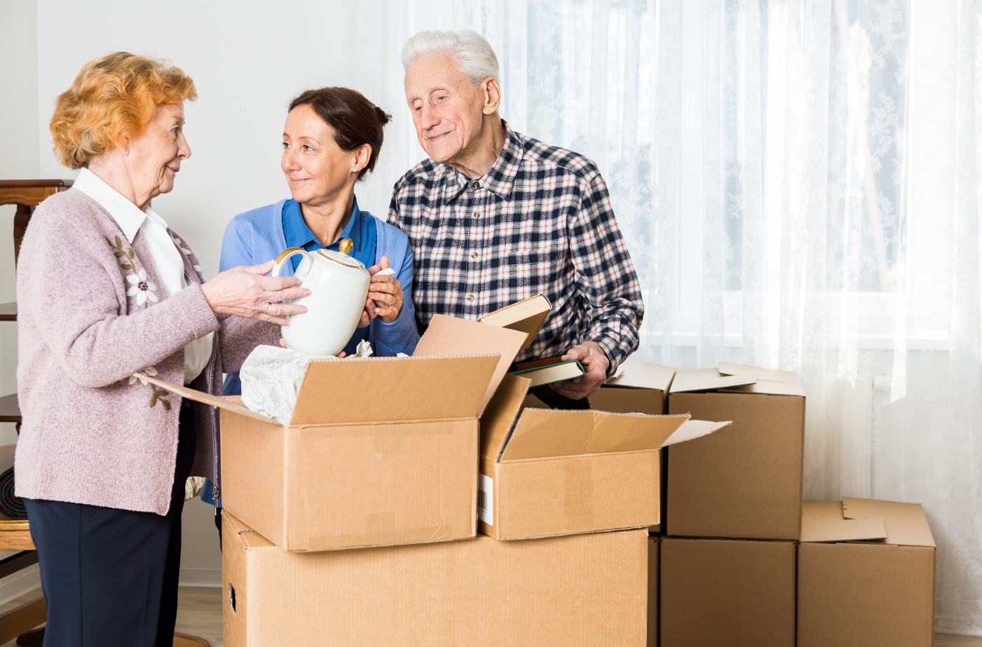 packing home with couple